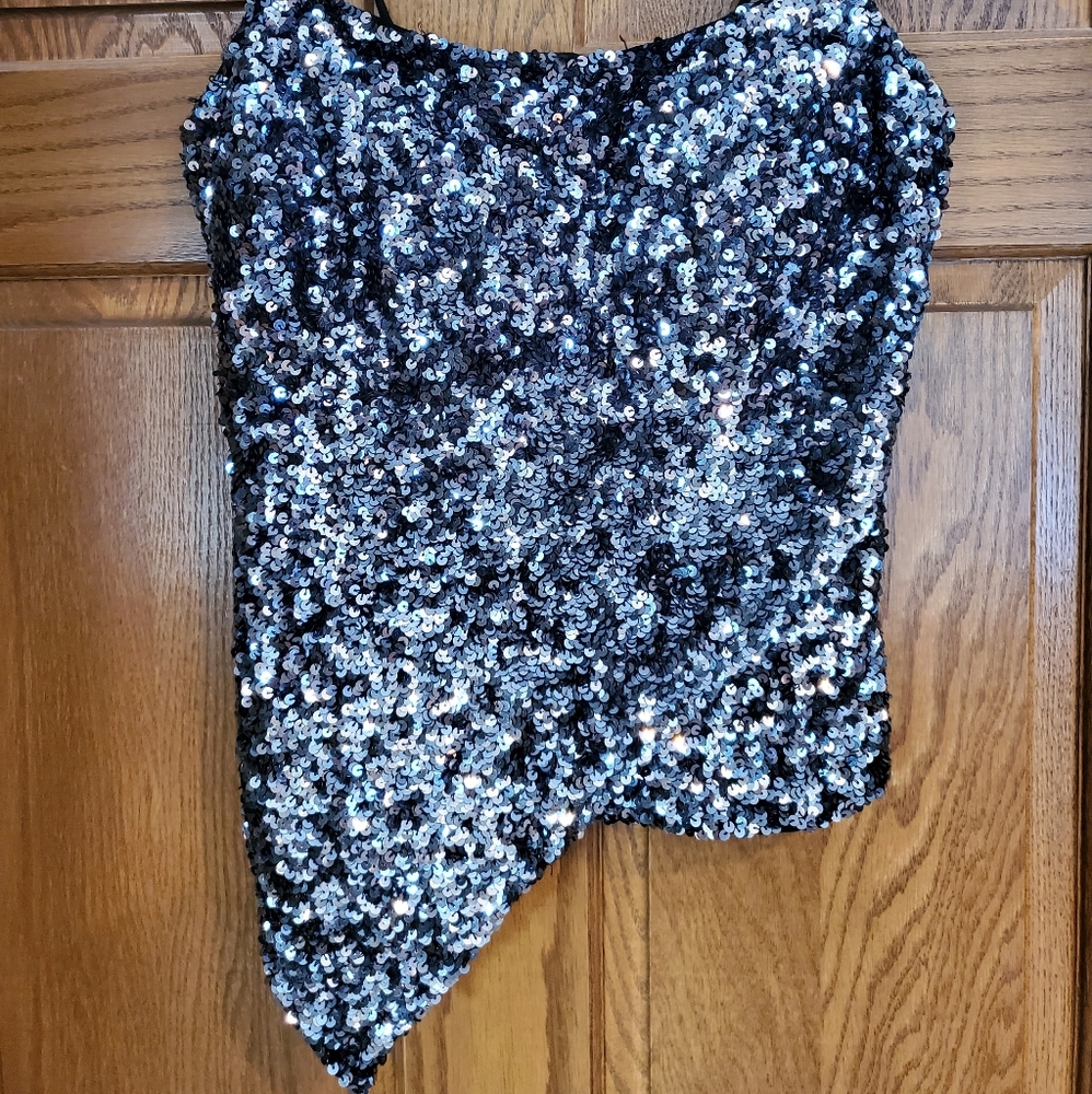 Cache Silver Sequence Asymmetrical Top - image 1